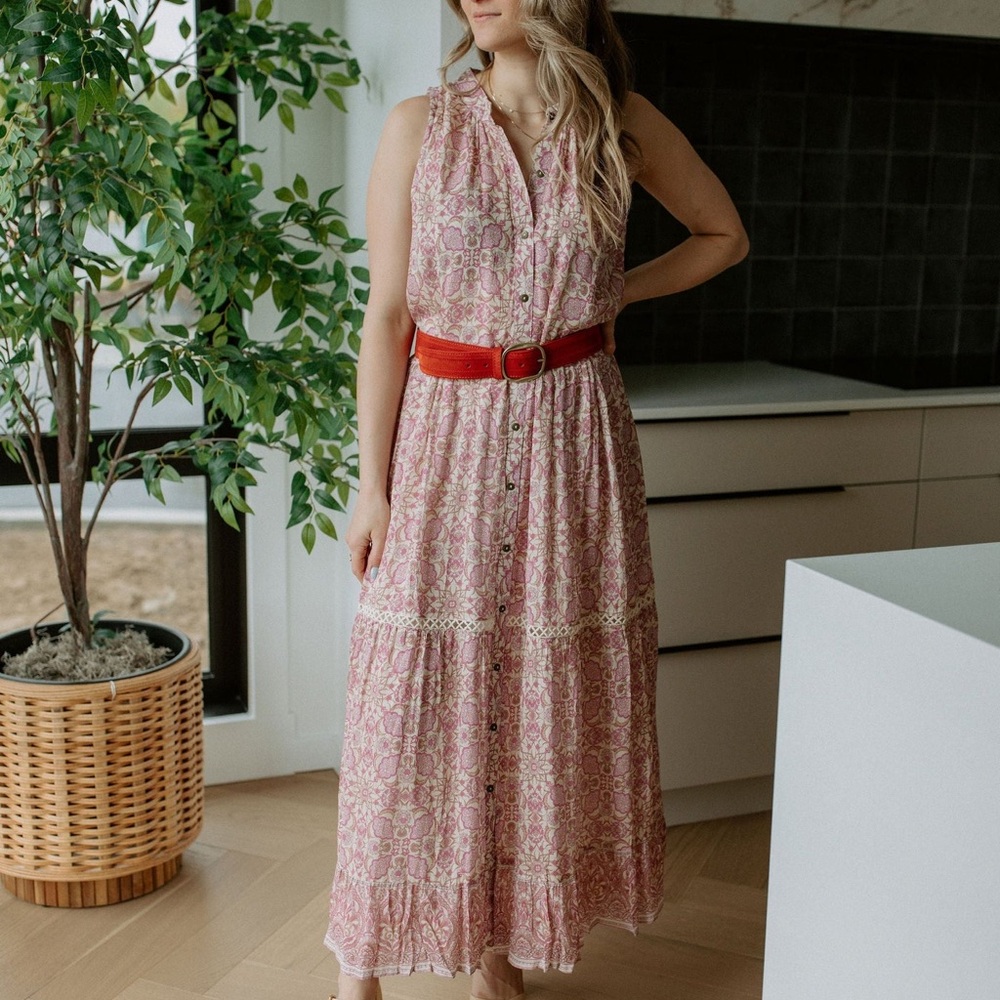 Elegant Pink Sleeveless Maxi Dress - Picture 5 of 16